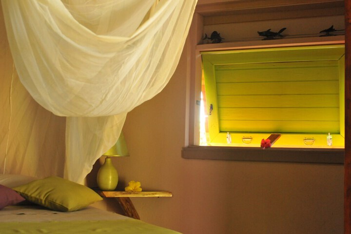 Room 6 of 43