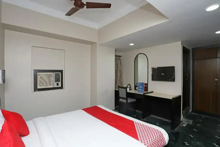 Punjab Bradree by Oyo Rooms