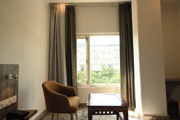 Room 20 of 62
