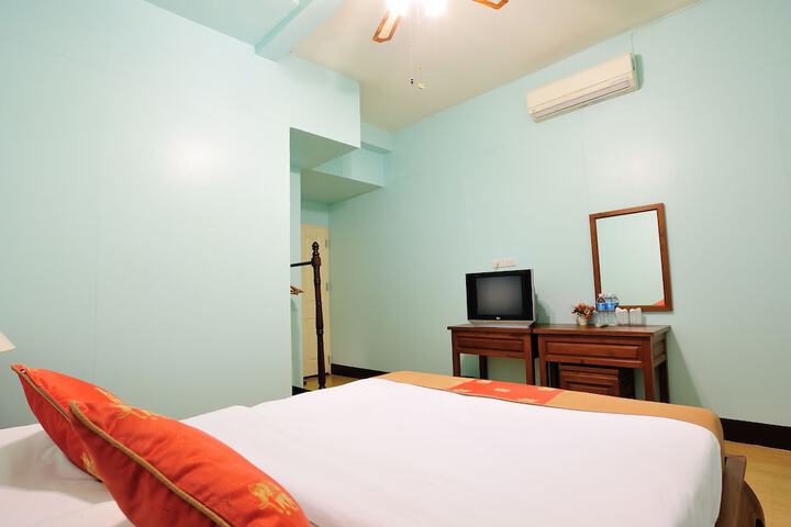 Room 19 of 55