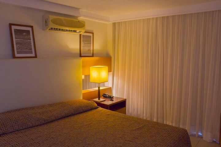 Room 5 of 44