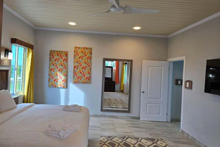 Room 21 of 81