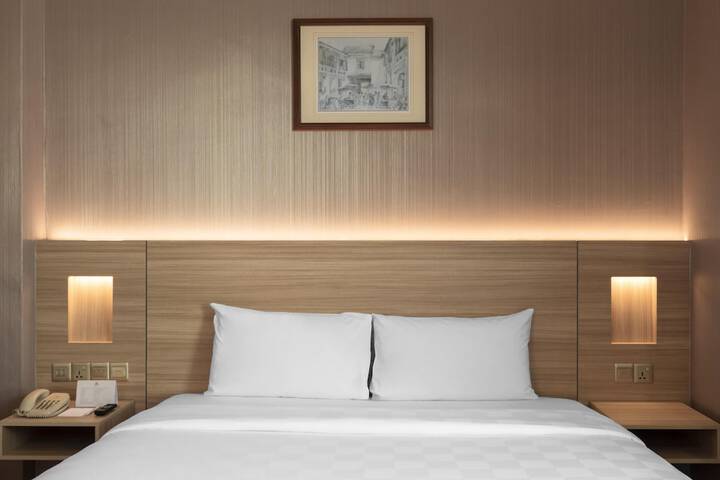 Room 17 of 41