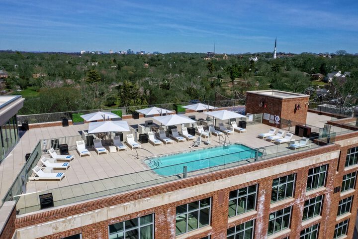 Rooftop pool