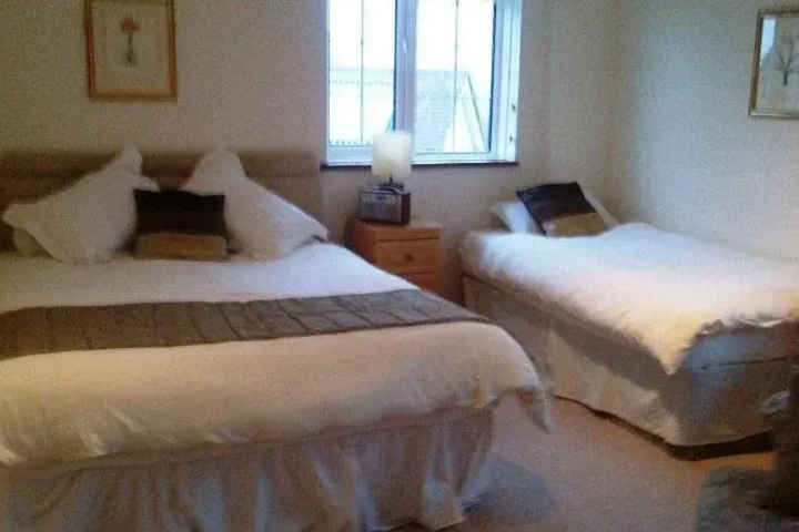 Room 3 of 22
