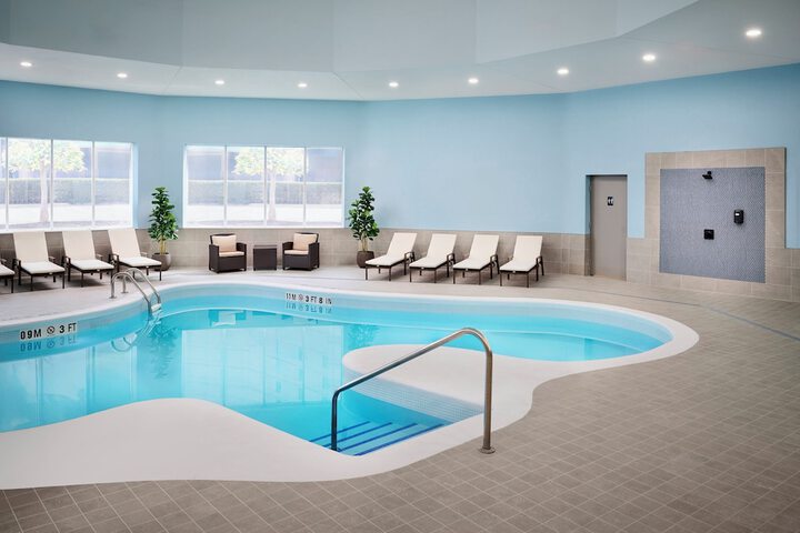 Pool 41 of 109