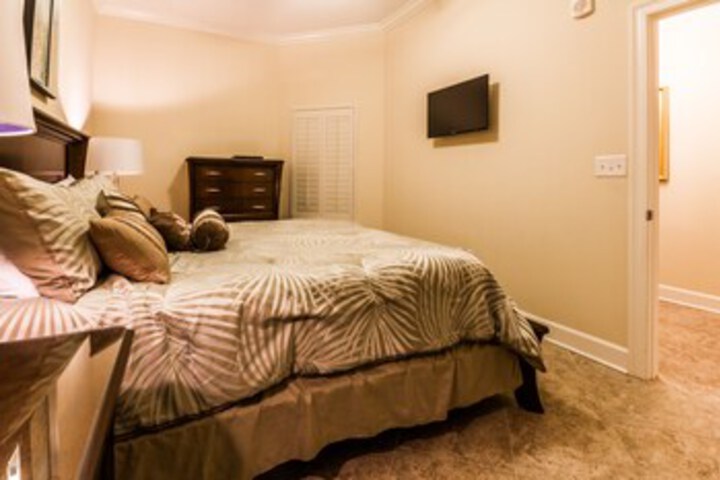 Room 68 of 85