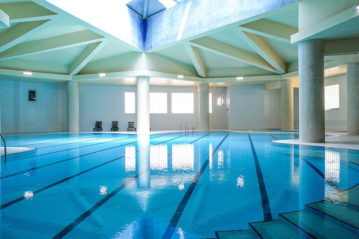 Pool Hotel