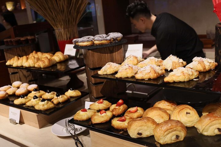 Breakfast/Coffee Service 81 of 157
