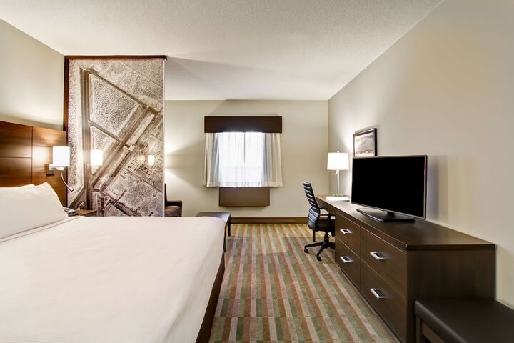 1 King Bed (22 of 22)