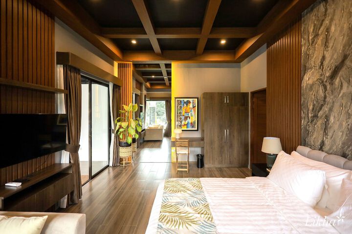 Room 21 of 62