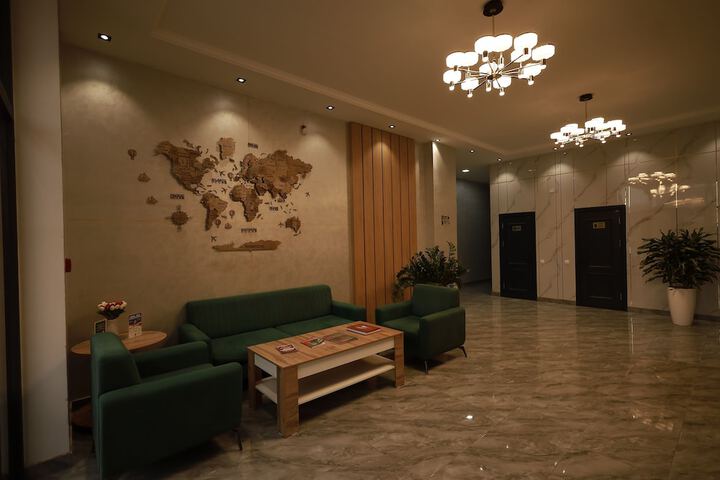 Hotel Interior 4 of 29