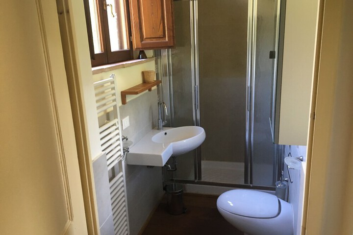 Room 34 of 51