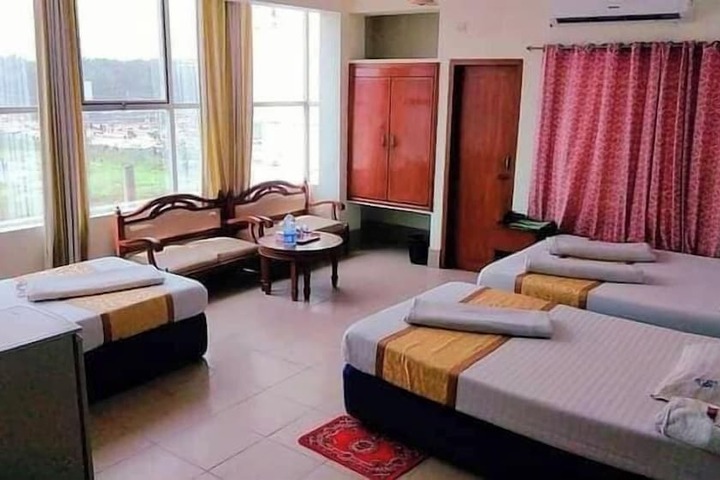 Room 18 of 35