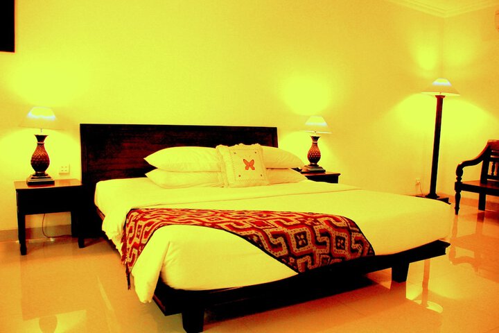 Room 6 of 26