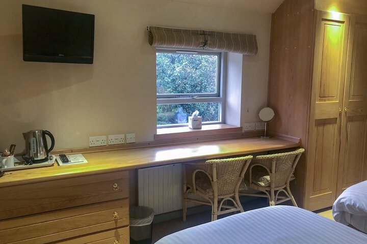 Room 5 of 46