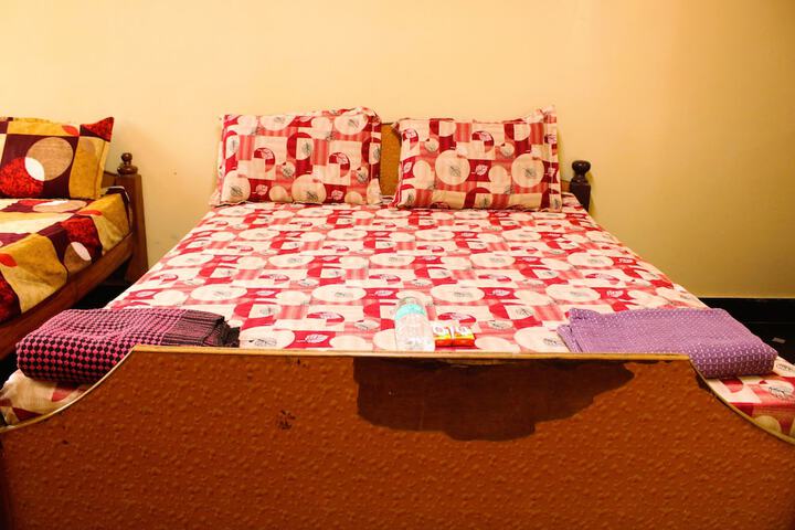 Room 6 of 26