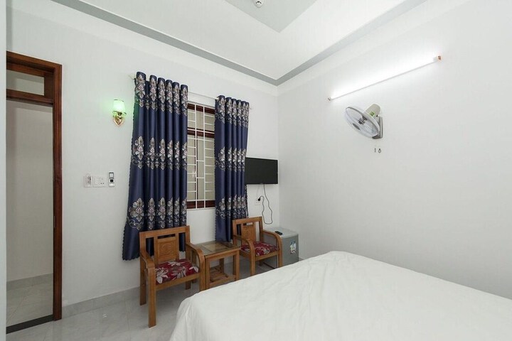 Room 9 of 45