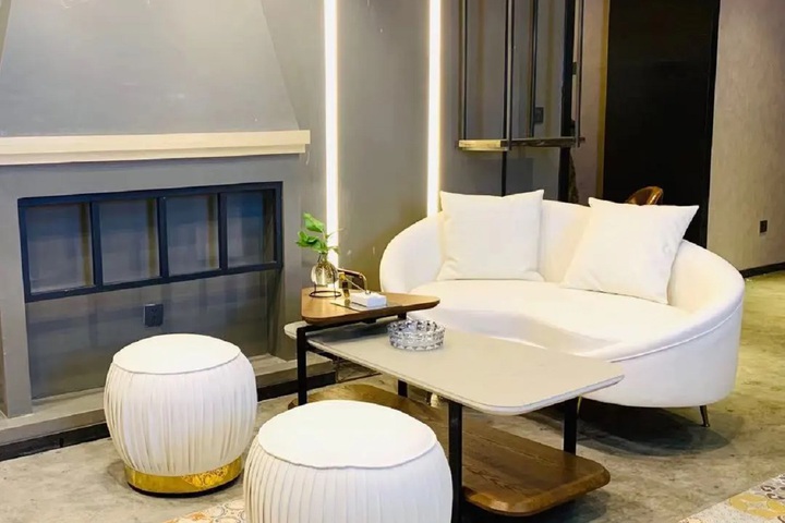 Hotel Interior 7 of 22