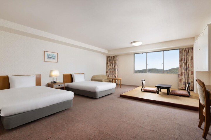 Room 4 of 57