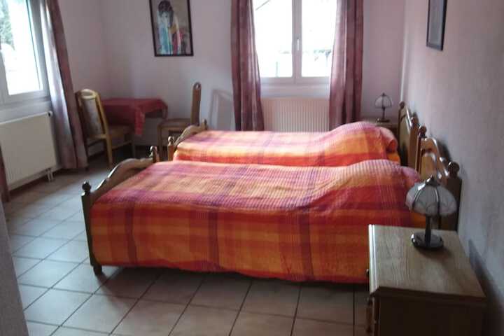 Room 6 of 29