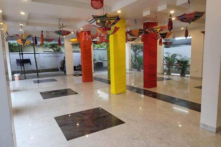 Hotel Nirvana Residency