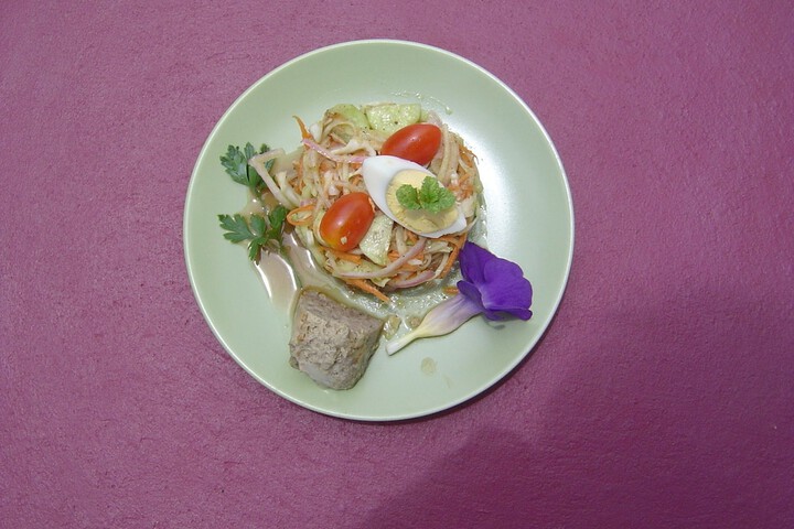Dining 56 of 68