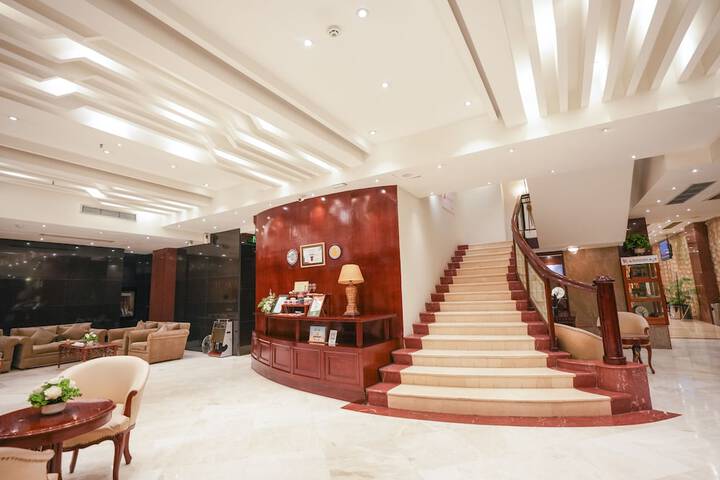 Hotel Interior 8 of 259
