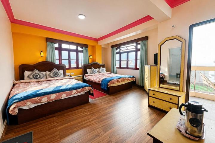 Hotel Darjeeling palace
