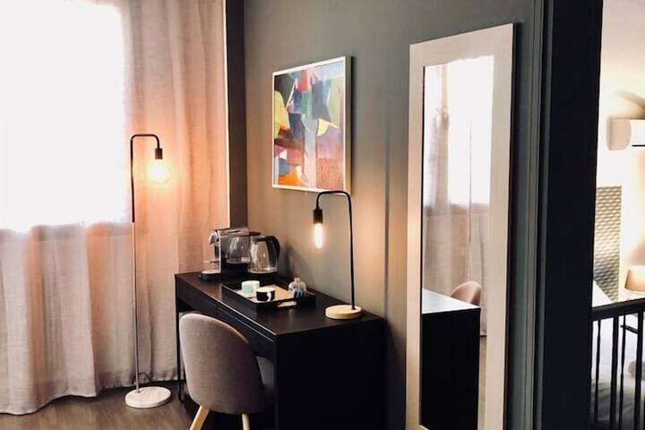 Room 46 of 87