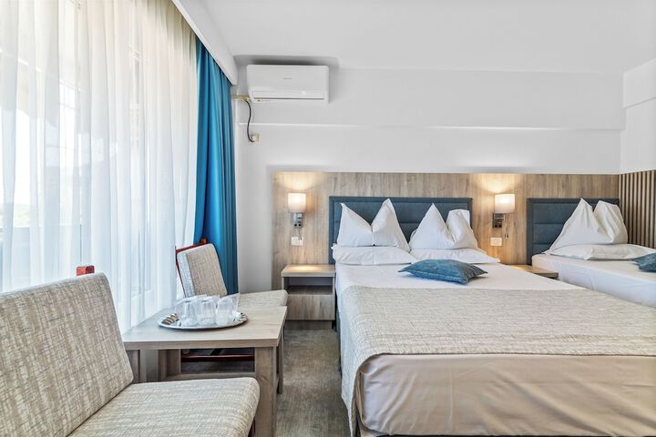 Room 17 of 31