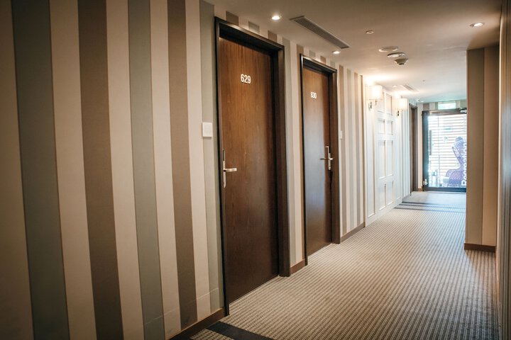 Ballroom/Hall 73 of 78
