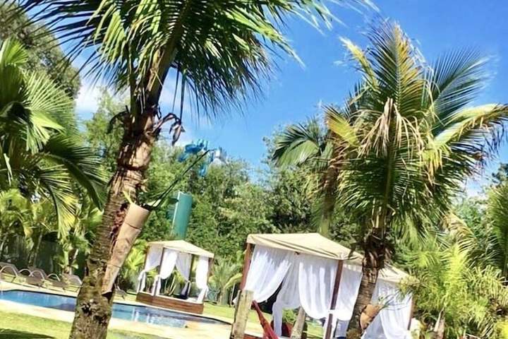 Pool Hotel