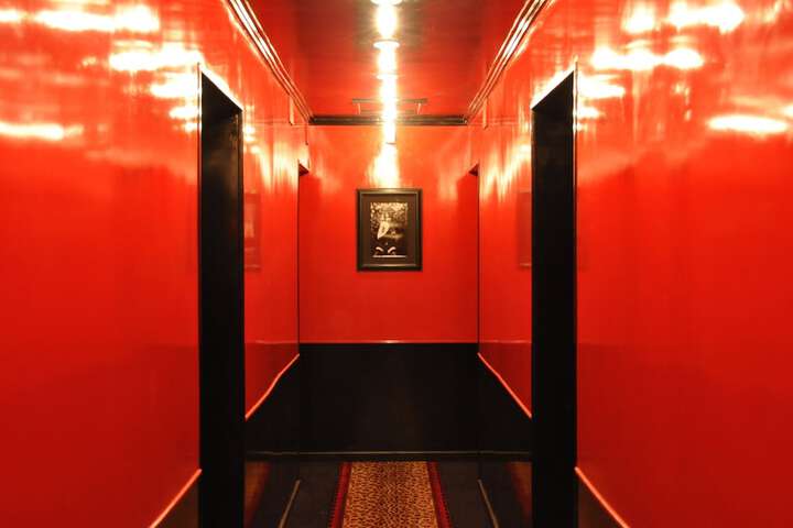 Ballroom/Hall 28 of 37