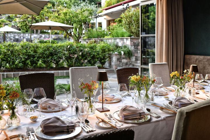 Dining 97 of 136