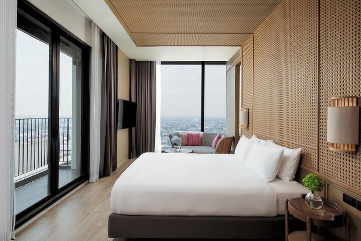 Room 6 of 78