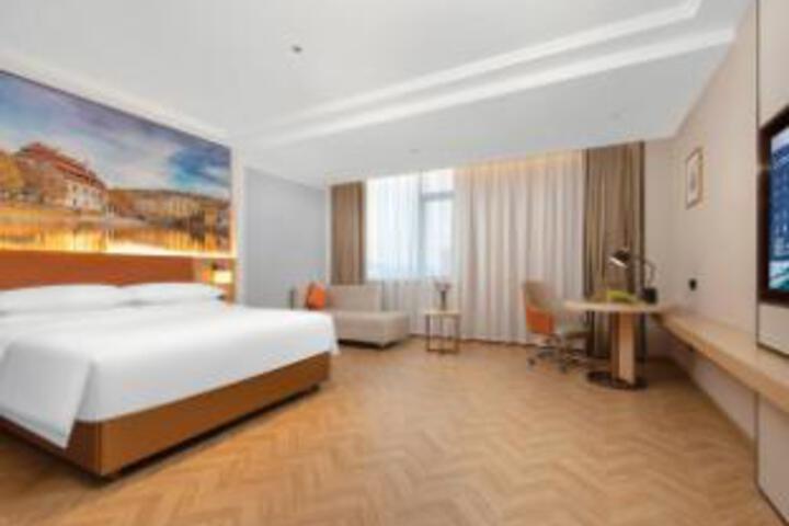 Room 21 of 23