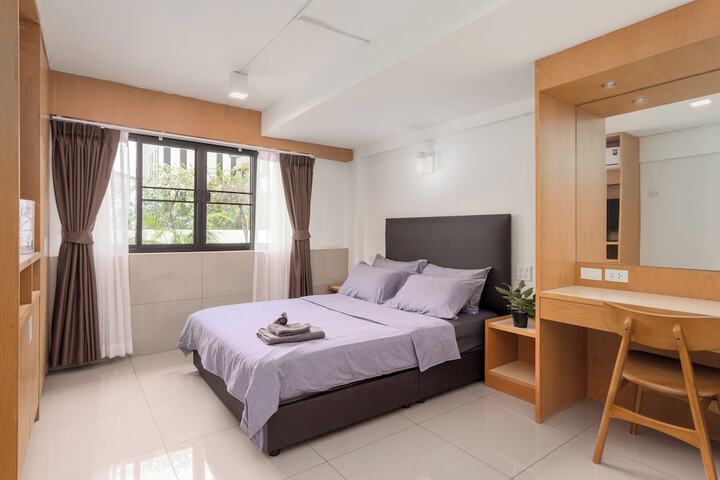 Room 7 of 29