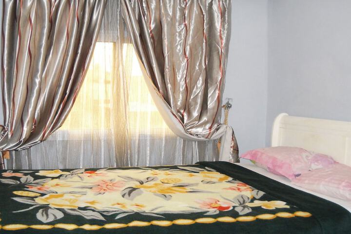 Room 3 of 23