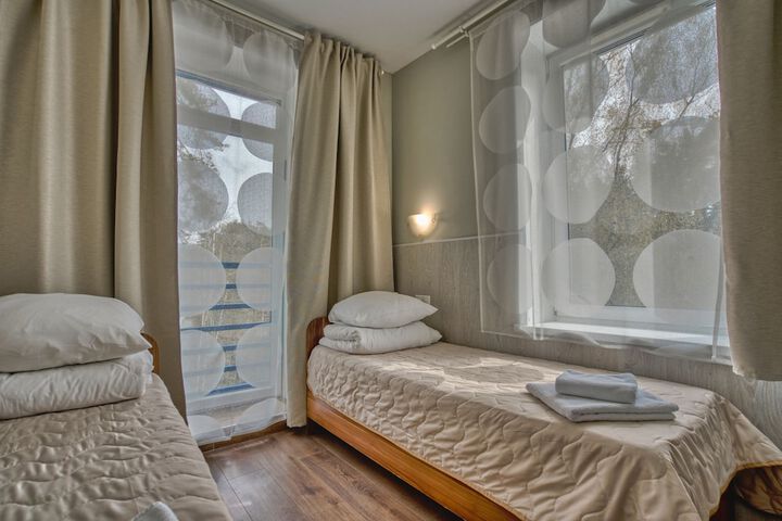 Room 48 of 118