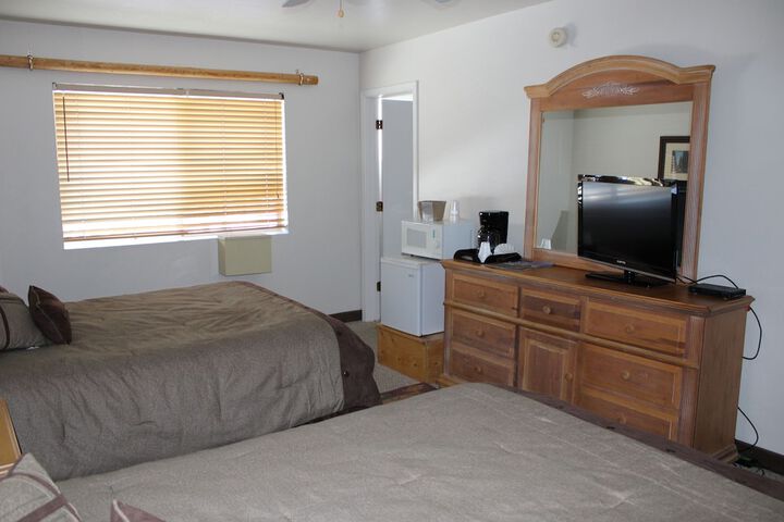 Room 42 of 104