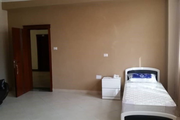 Room 3 of 14