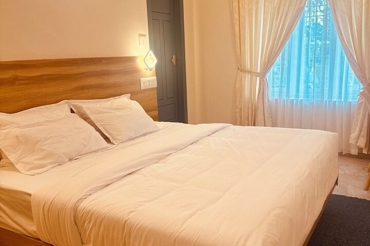 Room 21 of 41