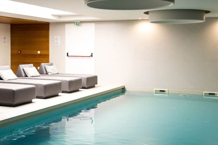 Pool 12 of 50