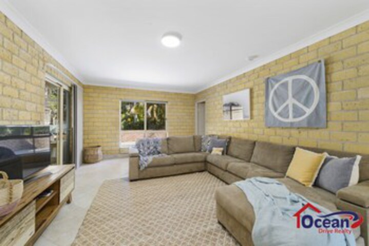 Hotel Interior 8 of 28