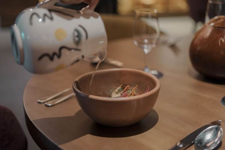 Dining 102 of 145