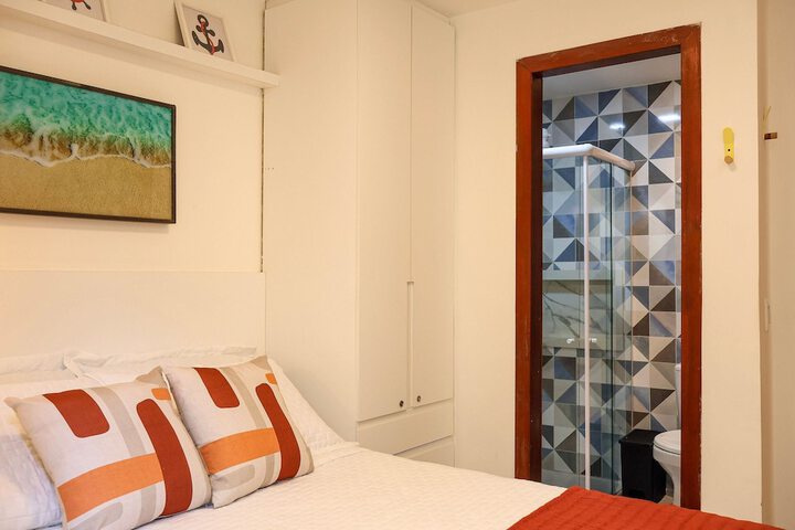 Room 15 of 94