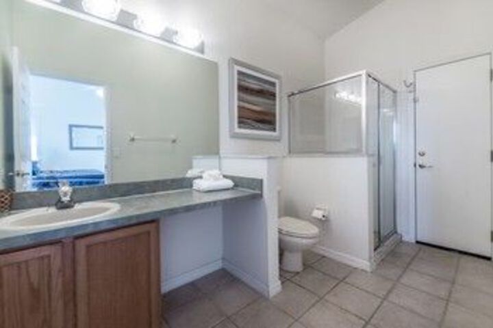 Room 2 of 25