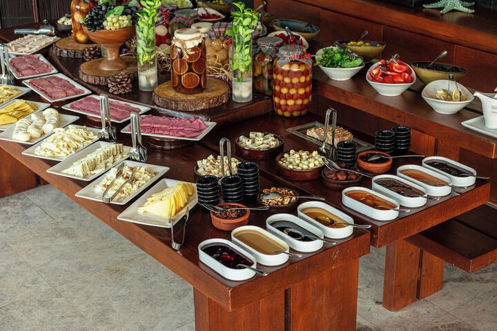 Dining 124 of 180