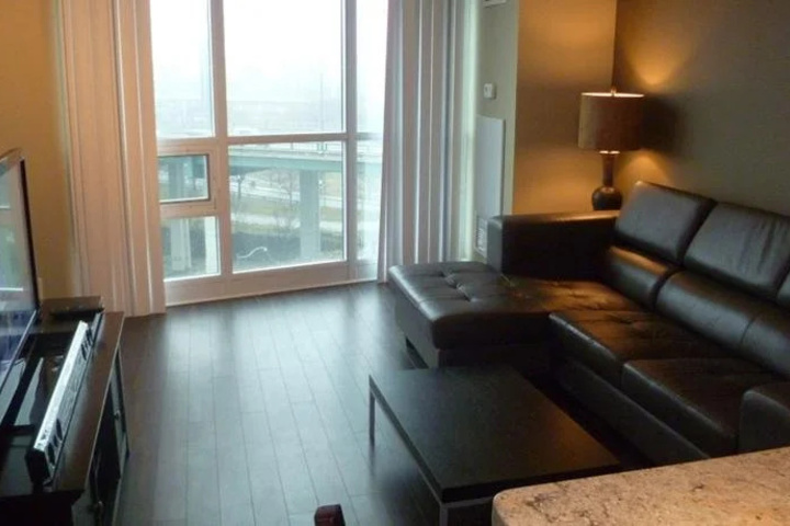 Room 4 of 24